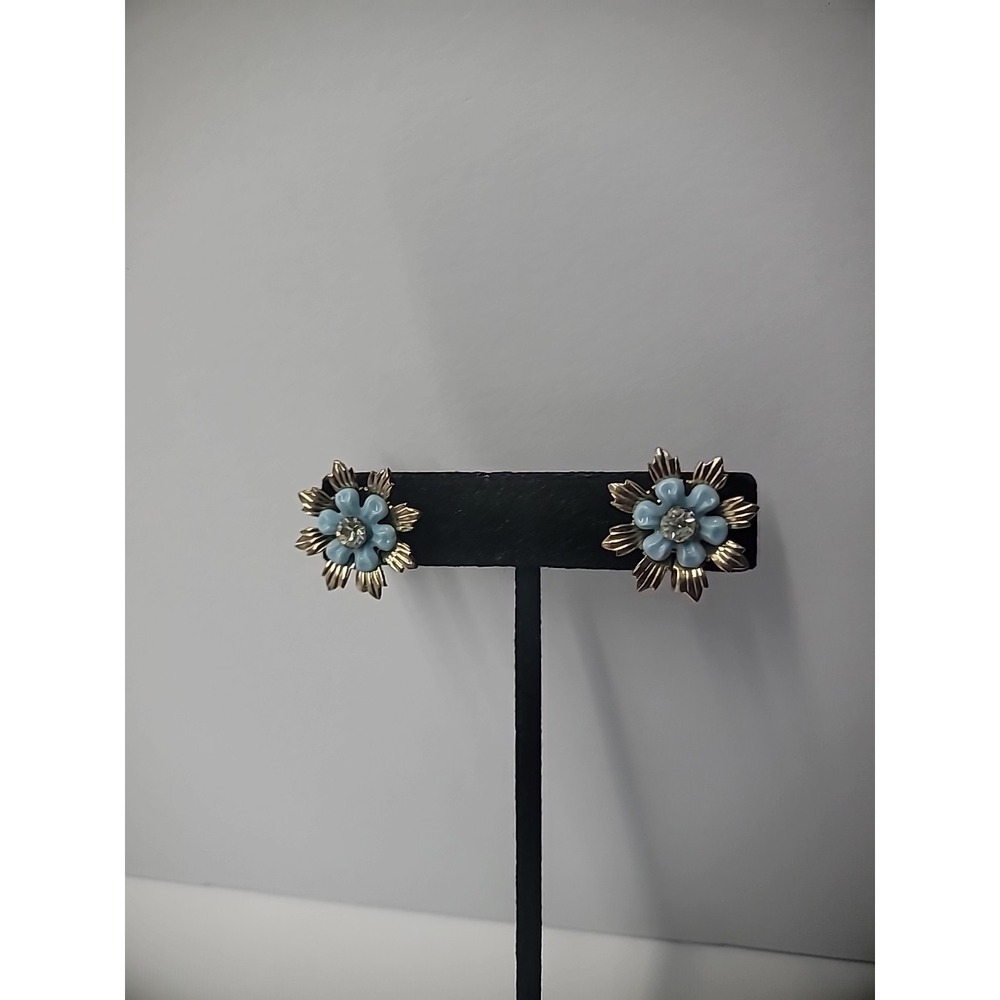 Vintage Earrings Screwback Huggie Flower Silver Tone Blue Crystalsโ Jewelry